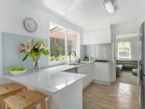 https://images.listonce.com.au/custom/160x/listings/17-liat-way-greensborough-vic-3088/506/00973506_img_02.jpg?OjGmI62o59M