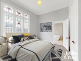 https://images.listonce.com.au/custom/160x/listings/17-liddiard-street-hawthorn-vic-3122/201/01942201_img_06.jpg?9oMRT6rNDlk