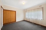 https://images.listonce.com.au/custom/160x/listings/17-liverpool-road-kilsyth-vic-3137/613/01726613_img_08.jpg?qYQdYKJDaGg