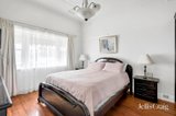 https://images.listonce.com.au/custom/160x/listings/17-lochinvar-street-pascoe-vale-south-vic-3044/130/01768130_img_10.jpg?_Ojk61Scy-s