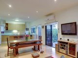 https://images.listonce.com.au/custom/160x/listings/17-loughnan-road-ringwood-vic-3134/620/00620620_img_08.jpg?KyCGzntbwuI