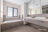 https://images.listonce.com.au/custom/160x/listings/17-maldon-street-williams-landing-vic-3027/623/01747623_img_11.jpg?3Fs1JUl-SHQ