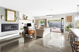 https://images.listonce.com.au/custom/160x/listings/17-margaret-street-rippleside-vic-3215/814/01722814_img_09.jpg?t4VuSXzrWGI