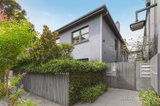 https://images.listonce.com.au/custom/160x/listings/17-martin-street-st-kilda-vic-3182/695/00754695_img_01.jpg?tZXLqpB6aoU