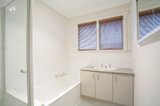 https://images.listonce.com.au/custom/160x/listings/17-mathilda-street-wendouree-vic-3355/086/01765086_img_01.jpg?Dq38BiWVmKQ