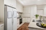 https://images.listonce.com.au/custom/160x/listings/17-mayston-street-hawthorn-east-vic-3123/050/00639050_img_08.jpg?3eKeMdN1ySU