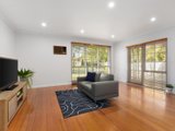 https://images.listonce.com.au/custom/160x/listings/17-mccrae-close-scoresby-vic-3179/863/00969863_img_02.jpg?qd_Dhs1WQKc