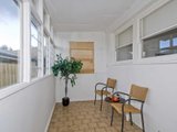 https://images.listonce.com.au/custom/160x/listings/17-mccurdy-road-herne-hill-vic-3218/665/01699665_img_06.jpg?BEveY37i_60