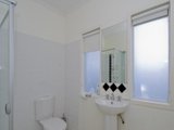 https://images.listonce.com.au/custom/160x/listings/17-mccurdy-road-herne-hill-vic-3218/665/01699665_img_07.jpg?nGmXcRW6vi8