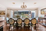 https://images.listonce.com.au/custom/160x/listings/17-mclauchlin-avenue-sandringham-vic-3191/796/01984796_img_03.jpg?jRr897oemRY