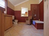 https://images.listonce.com.au/custom/160x/listings/17-mcnamaras-road-millgrove-vic-3799/406/01525406_img_09.jpg?Ym8c6oXtje0