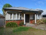 https://images.listonce.com.au/custom/160x/listings/17-meakin-street-east-geelong-vic-3219/373/01699373_img_01.jpg?XrvZame1uTk