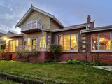 https://images.listonce.com.au/custom/160x/listings/17-mercer-parade-newtown-vic-3220/589/01699589_img_03.jpg?uRoxz4oTbLk