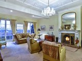 https://images.listonce.com.au/custom/160x/listings/17-mercer-parade-newtown-vic-3220/589/01699589_img_04.jpg?qpoJHUTchoI