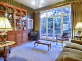 https://images.listonce.com.au/custom/160x/listings/17-mercer-parade-newtown-vic-3220/589/01699589_img_07.jpg?n3FR2UAZ5QI