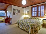 https://images.listonce.com.au/custom/160x/listings/17-mercer-parade-newtown-vic-3220/589/01699589_img_12.jpg?jBzhLk1n84E