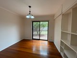 https://images.listonce.com.au/custom/160x/listings/17-mercury-crescent-newcomb-vic-3219/365/01840365_img_09.jpg?sr88vL-9tM8