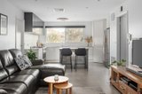 https://images.listonce.com.au/custom/160x/listings/17-meruka-drive-eltham-vic-3095/339/01416339_img_08.jpg?9zw5PawZ--w