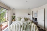https://images.listonce.com.au/custom/160x/listings/17-milton-way-hurstbridge-vic-3099/138/01681138_img_08.jpg?HGyMzQw4GZo