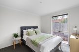https://images.listonce.com.au/custom/160x/listings/17-milton-way-hurstbridge-vic-3099/138/01681138_img_10.jpg?lTE3FfzejQo