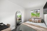 https://images.listonce.com.au/custom/160x/listings/17-milton-way-hurstbridge-vic-3099/138/01681138_img_13.jpg?YDqk3YGXSNU