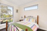 https://images.listonce.com.au/custom/160x/listings/17-moritz-street-box-hill-south-vic-3128/555/01929555_img_10.jpg?WLWnB7pPG5A