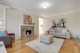 https://images.listonce.com.au/custom/160x/listings/17-mountfield-road-kilsyth-vic-3137/534/00237534_img_05.jpg?lQPe5vII3wM