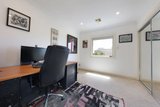 https://images.listonce.com.au/custom/160x/listings/17-mulsanne-lane-bentleigh-east-vic-3165/147/01811147_img_11.jpg?M8A0d991RrM