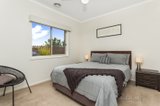 https://images.listonce.com.au/custom/160x/listings/17-newell-court-campbells-creek-vic-3451/273/00723273_img_10.jpg?ran6crXFRXk