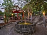 https://images.listonce.com.au/custom/160x/listings/17-north-valley-road-highton-vic-3216/709/01699709_img_13.jpg?_JcvIaKbAYY