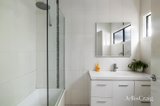 https://images.listonce.com.au/custom/160x/listings/17-oban-street-south-yarra-vic-3141/498/01748498_img_06.jpg?OIdH3Iplvro