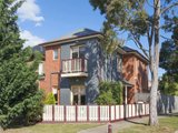 https://images.listonce.com.au/custom/160x/listings/17-oberon-way-newport-vic-3015/845/01202845_img_01.jpg?w0lrsL7Hl-s