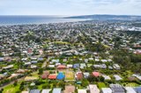 https://images.listonce.com.au/custom/160x/listings/17-ocean-street-dromana-vic-3936/541/01809541_img_01.jpg?BngiMGH4VXc