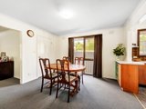 https://images.listonce.com.au/custom/160x/listings/17-oliver-avenue-blackburn-vic-3130/379/00986379_img_03.jpg?eprAN_2b5aA