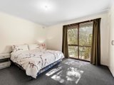https://images.listonce.com.au/custom/160x/listings/17-oliver-avenue-blackburn-vic-3130/379/00986379_img_04.jpg?w7OCcW7BLNo