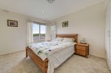 https://images.listonce.com.au/custom/160x/listings/17-oxford-street-mount-waverley-vic-3149/675/00362675_img_09.jpg?_ERN43pWRaU