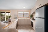 https://images.listonce.com.au/custom/160x/listings/17-panorama-rise-lilydale-vic-3140/297/01578297_img_05.jpg?fWTw3u3IJgo