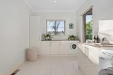 https://images.listonce.com.au/custom/160x/listings/17-park-lane-mount-waverley-vic-3149/873/01483873_img_09.jpg?pFn-xfzojQ0