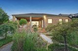 https://images.listonce.com.au/custom/160x/listings/17-park-lane-mount-waverley-vic-3149/873/01483873_img_12.jpg?hNnm32gEImk