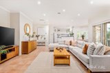https://images.listonce.com.au/custom/160x/listings/17-parkview-terrace-chirnside-park-vic-3116/148/01812148_img_06.jpg?BRkxB8zA33Q