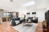 https://images.listonce.com.au/custom/160x/listings/17-parkview-terrace-chirnside-park-vic-3116/148/01812148_img_10.jpg?1RyYfZ4DM0g