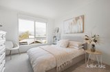 https://images.listonce.com.au/custom/160x/listings/17-parkview-terrace-chirnside-park-vic-3116/148/01812148_img_18.jpg?q_Uvd4r9HYQ