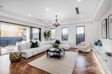 https://images.listonce.com.au/custom/160x/listings/17-pineda-court-glen-waverley-vic-3150/294/01771294_img_08.jpg?x96ielfN9TQ