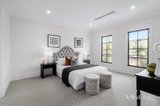 https://images.listonce.com.au/custom/160x/listings/17-pineda-court-glen-waverley-vic-3150/294/01771294_img_18.jpg?gF0lobUBU5A