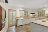 https://images.listonce.com.au/custom/160x/listings/17-pisces-court-donvale-vic-3111/619/00363619_img_03.jpg?rFoerX_bieA