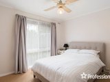 https://images.listonce.com.au/custom/160x/listings/17-plaza-court-lilydale-vic-3140/408/01526408_img_08.jpg?H5gmqBOrNsc