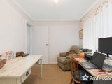 https://images.listonce.com.au/custom/160x/listings/17-plaza-court-lilydale-vic-3140/408/01526408_img_11.jpg?owMsXgNx5Po