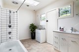 https://images.listonce.com.au/custom/160x/listings/17-pridham-street-kensington-vic-3031/487/01136487_img_09.jpg?fTv8Qkz4zTM