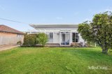 https://images.listonce.com.au/custom/160x/listings/17-prince-street-alfredton-vic-3350/913/01988913_img_01.jpg?tX0wKkGtKDA