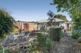 https://images.listonce.com.au/custom/160x/listings/17-quentin-street-forest-hill-vic-3131/627/01469627_img_08.jpg?FhiZB60ywrM